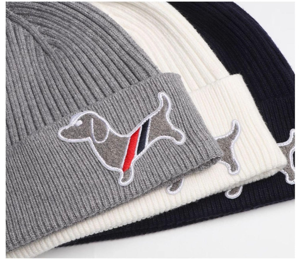 Puppy knitted hat