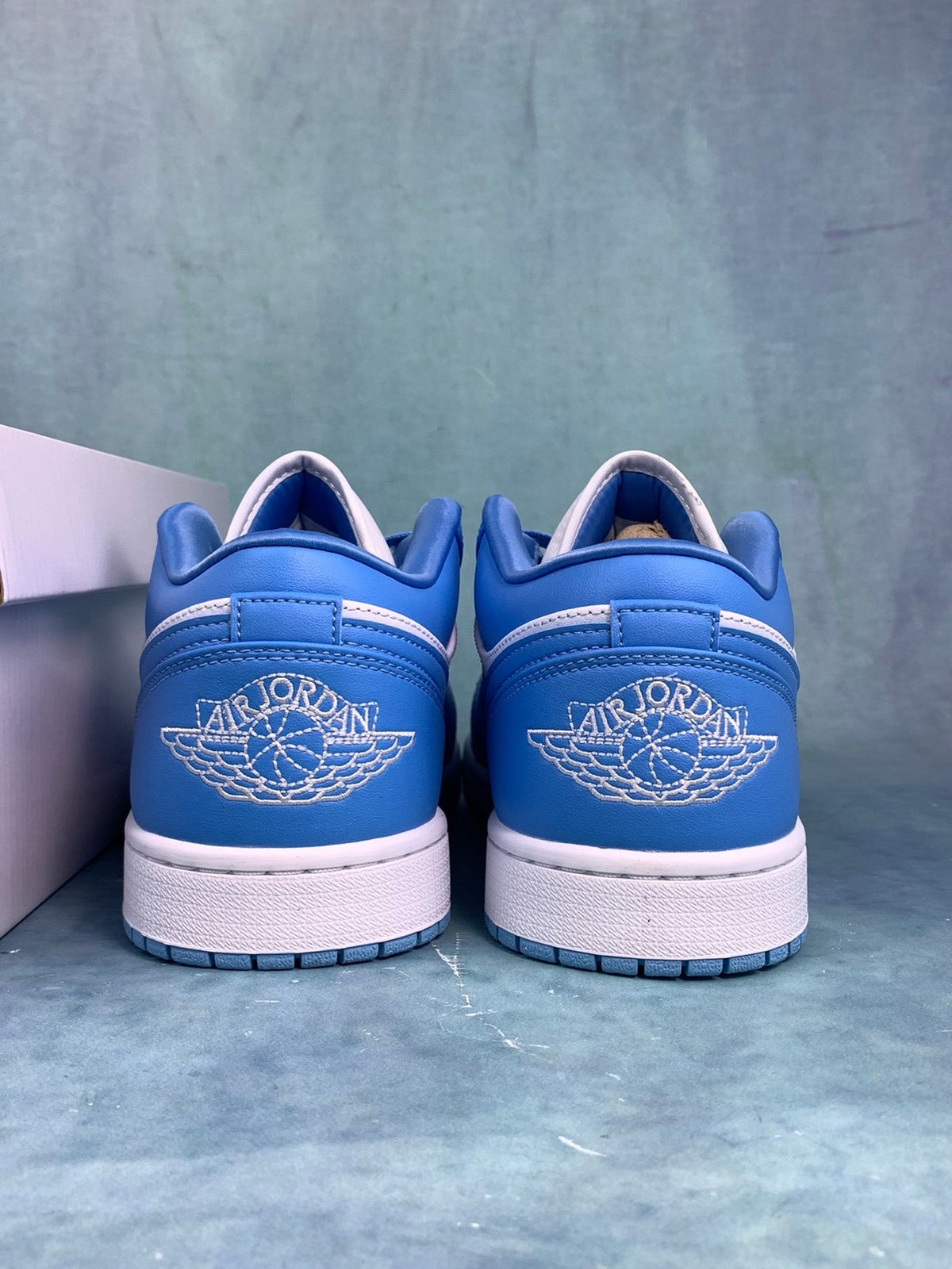 Air Jordan 1 Low UNC Unisex Sneakers AO9944-441
