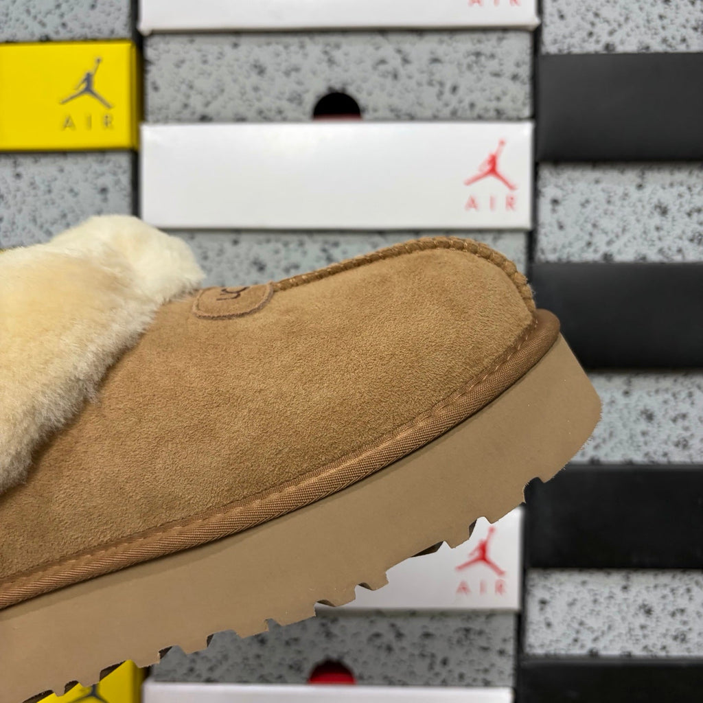 UGG Tazz Platform Slipper Boot with Cream Shearling Collar, Moccasin Toe Stitch & UGG Badge in Chestnut