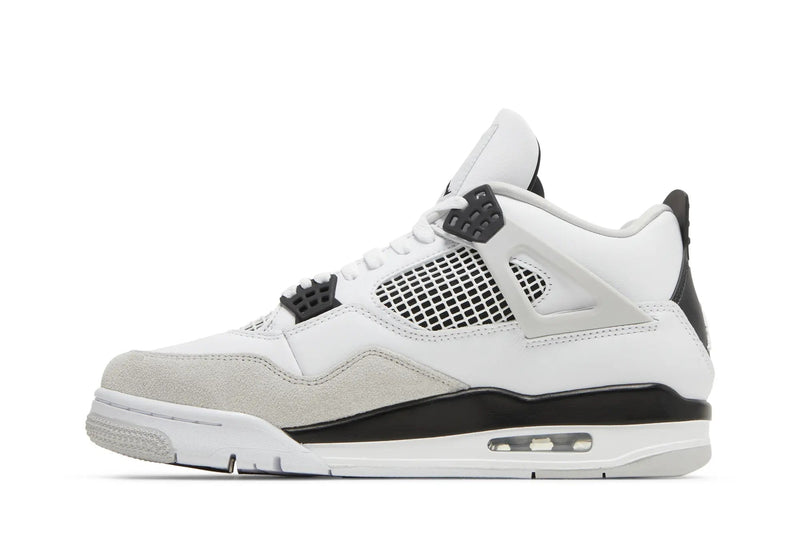 Air Jordan 4 Retro "Military Black"