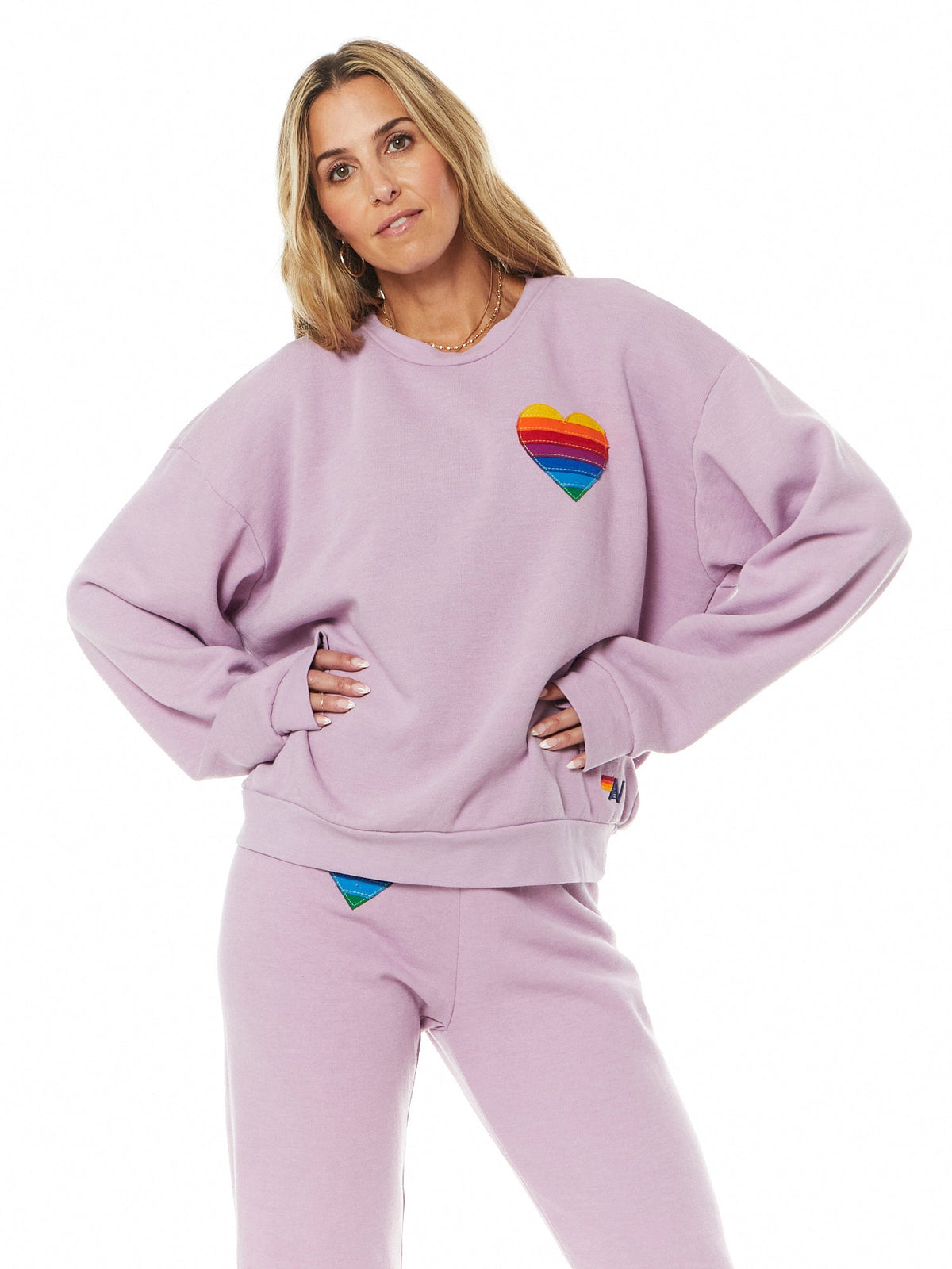 RAINBOW HEART STITCH SWEATSHIR