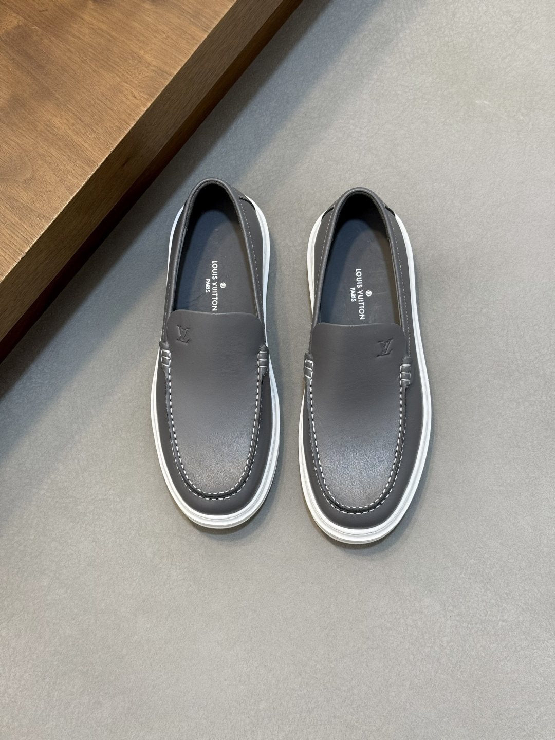 Louis Vuitton Men's Contrast-Stitched Slip-On Sneakers