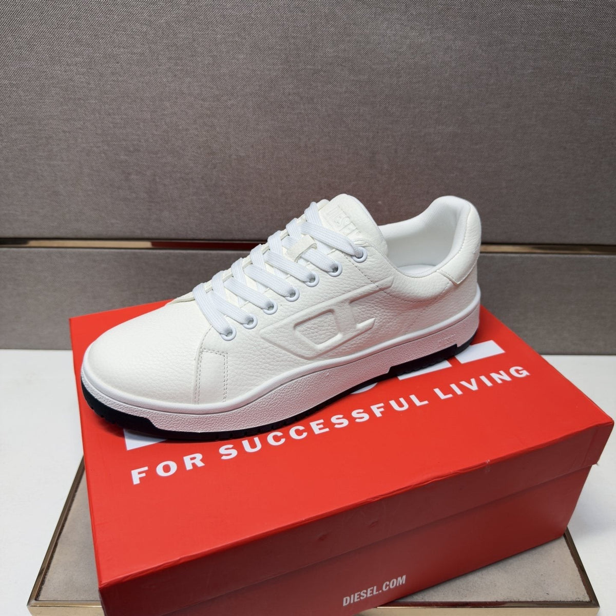 Diesel Men's Paneled Low-Top Sneakers