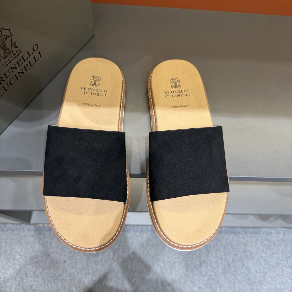 Brunello Cucinelli Men's Wide-Strap Slide Sandals - Low-Profile Sole
