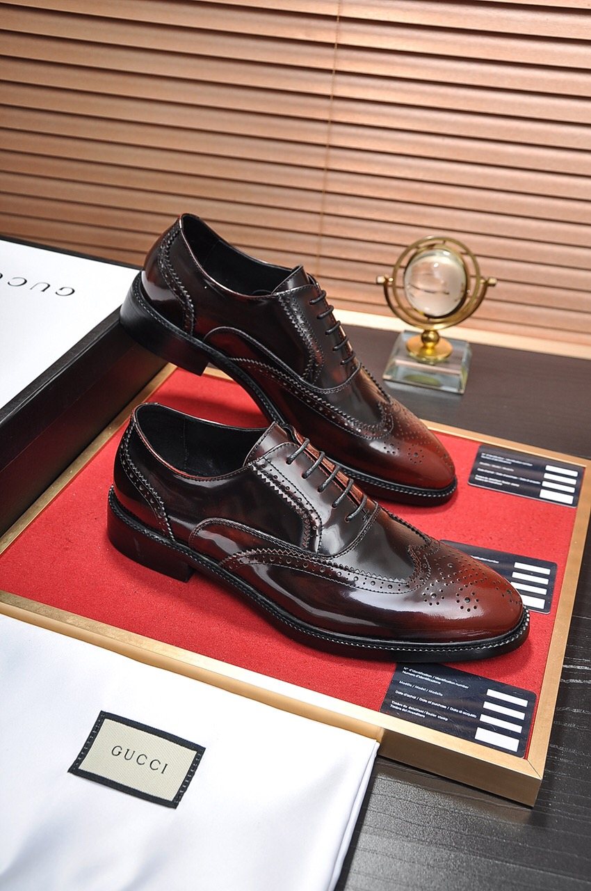 Gucci Men's Glossy Brogue Oxford Shoes