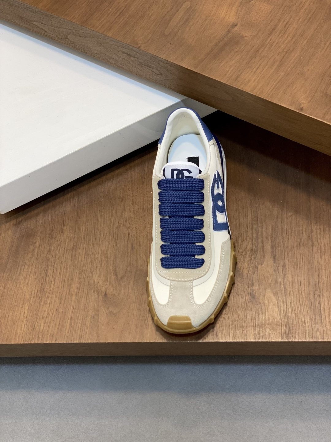 Dolce & Gabbana Men's Low-Top Leather Sneakers