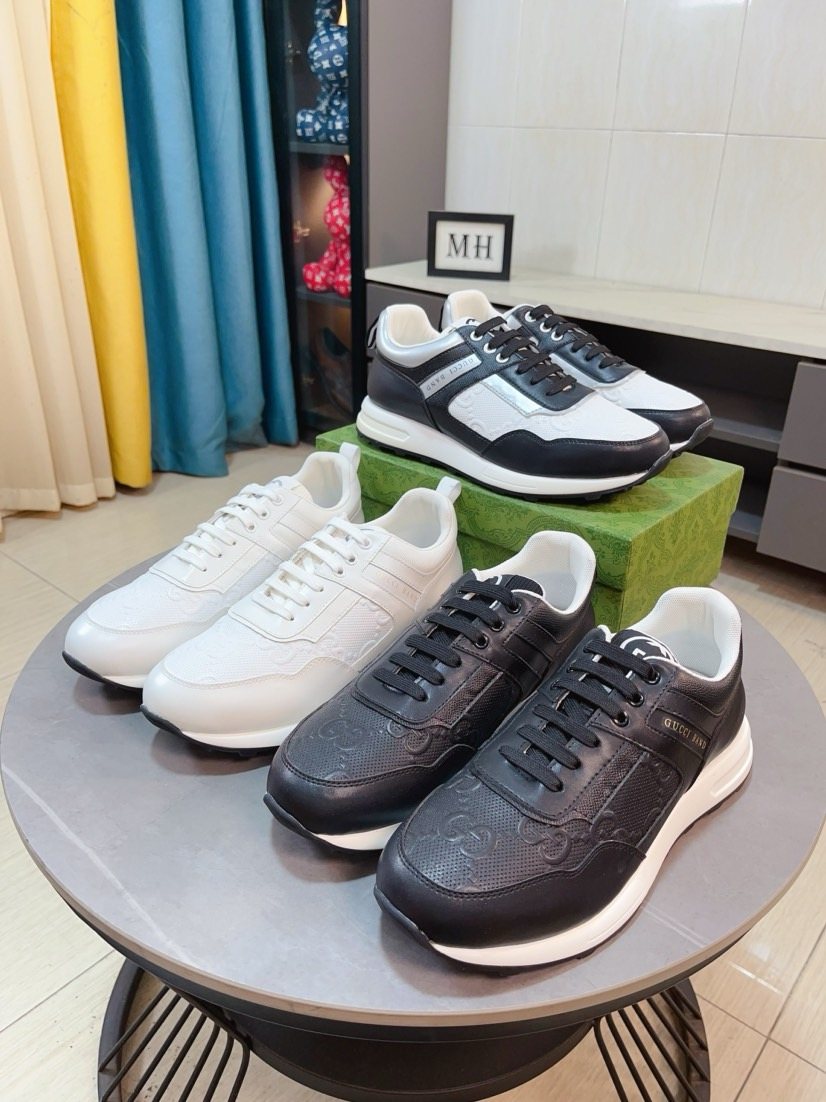 Gucci Men’s Textured Low-Top Sneakers